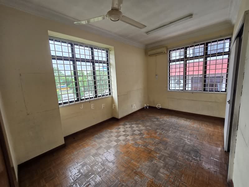 Semi-Detached House for Sale in Taman Perling (Perling) - Jeff Ang - PropertyGuru.com.my