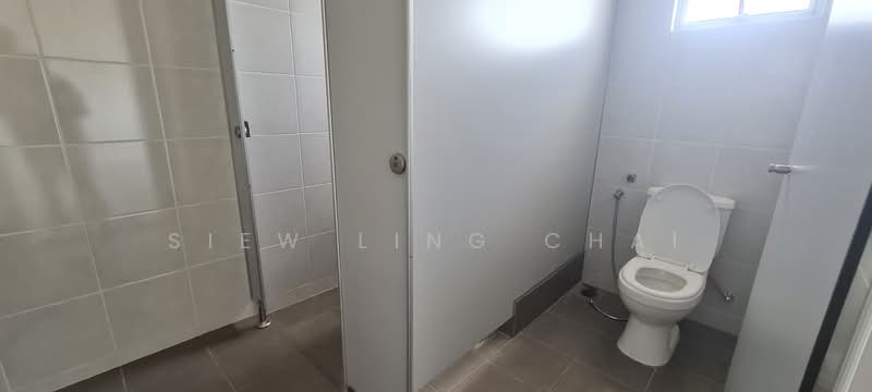Kedai / Pejabat untuk Dijual di Bandar Metro Puchong (Puchong) - Siew Ling Chai - Bathroom - PropertyGuru.com.my