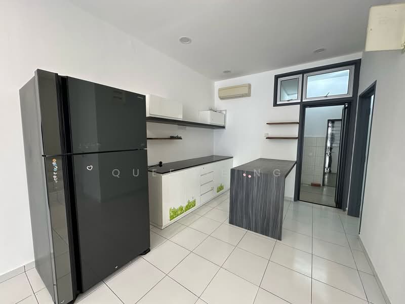 2-storey Terraced House for Rent in Setia Tropika (Johor Bahru) - Queenie Ng - Kitchen - PropertyGuru.com.my