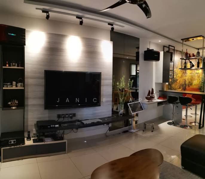 Servis Apartment untuk Dijual di Service Residence @ Landmark Residence 2 - Janice Yap - Living Room - PropertyGuru.com.my