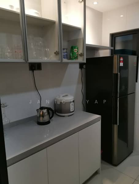 Servis Apartment untuk Dijual di Service Residence @ Landmark Residence 2 - Janice Yap - Kitchen - PropertyGuru.com.my