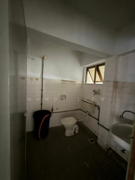 Kedai untuk Disewa di Batu Caves (Kuala Lumpur) - Mandy Liew - Bathroom - PropertyGuru.com.my