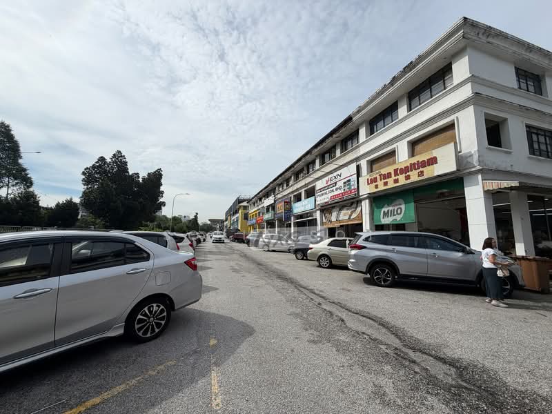 Retail Space for Rent in Bandar Sri Damansara (Selangor) - Sonia Soh - Exterior - PropertyGuru.com.my
