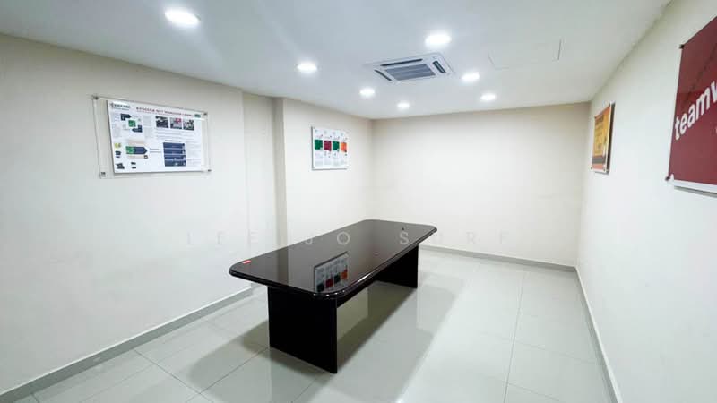Kedai untuk Disewa di SS15 (Subang Jaya) - Lee Jo Surf - Interior - PropertyGuru.com.my