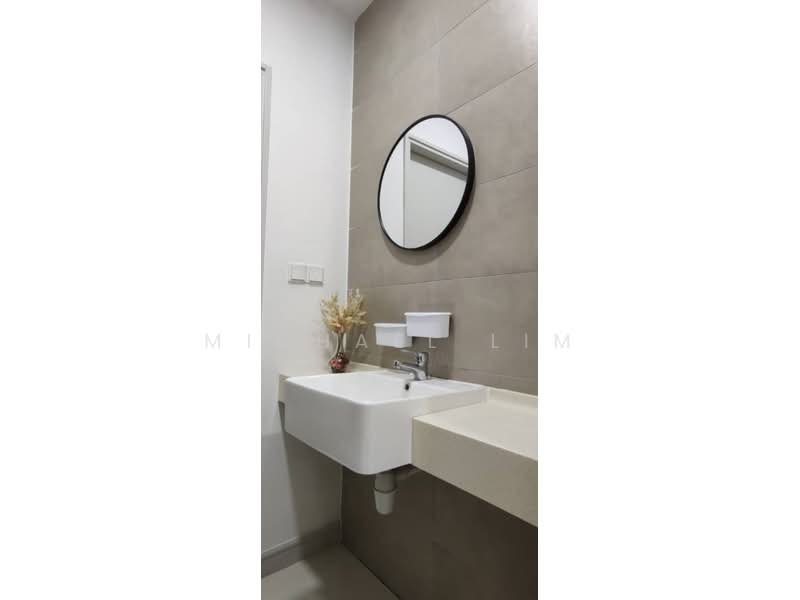 Kondominium untuk Disewa di Riana South - Michael Lim - Bathroom - PropertyGuru.com.my