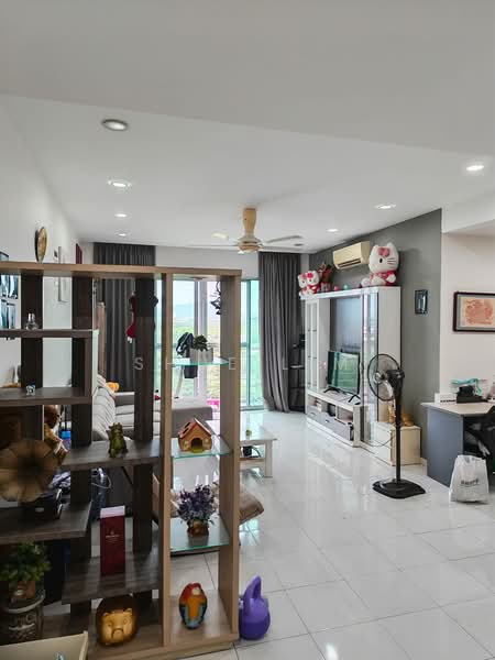Condominium for Sale at Capri Park Condominium - Shue Lim - Living Room - PropertyGuru.com.my