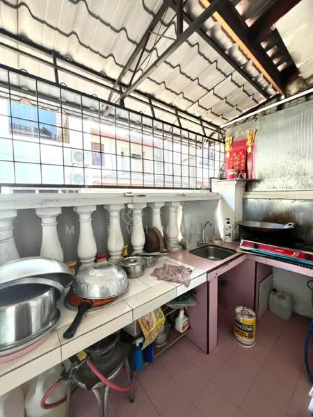 2-storey Terraced House for Sale in Johor Bahru (Johor) - Marvin Lim - Kitchen - PropertyGuru.com.my