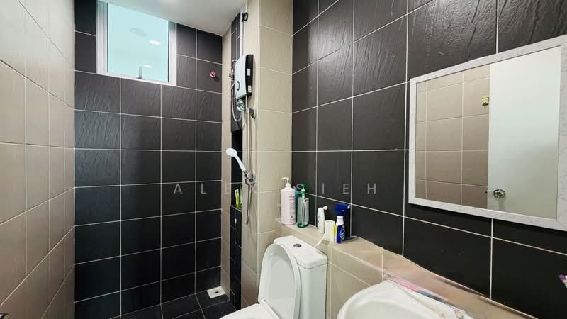 Pangsapuri untuk Dijual di D'Rich Executive Suites - Alex Sieh - PropertyGuru.com.my