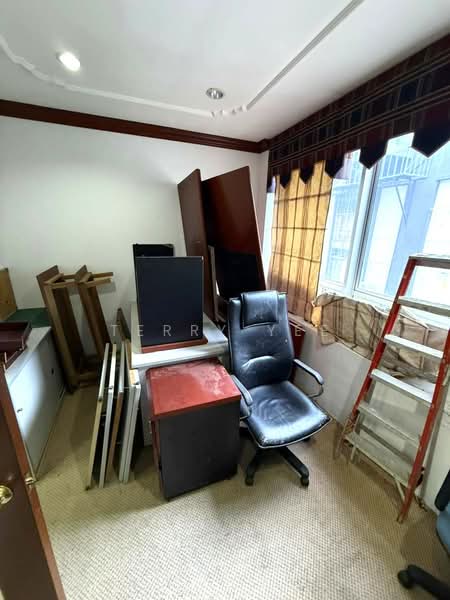 Office for Rent in Ampang (Kuala Lumpur) - Terry Yee - Study - PropertyGuru.com.my