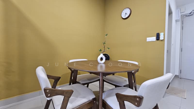 Servis Apartment untuk Disewa di SWNK Houze @ BBCC - June Choong - Dining Room - PropertyGuru.com.my