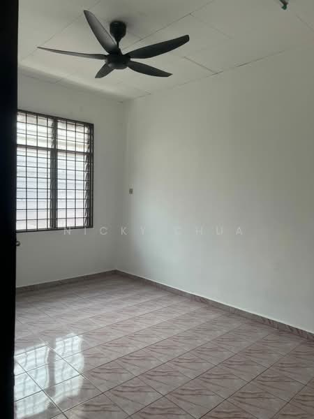 2-storey Terraced House for Rent in Senawang (Negeri Sembilan) - Nicky Chua - PropertyGuru.com.my