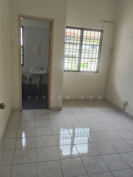 Rumah Teres untuk Disewa di Bandar Botanic (Klang) - Vivian Koh - PropertyGuru.com.my