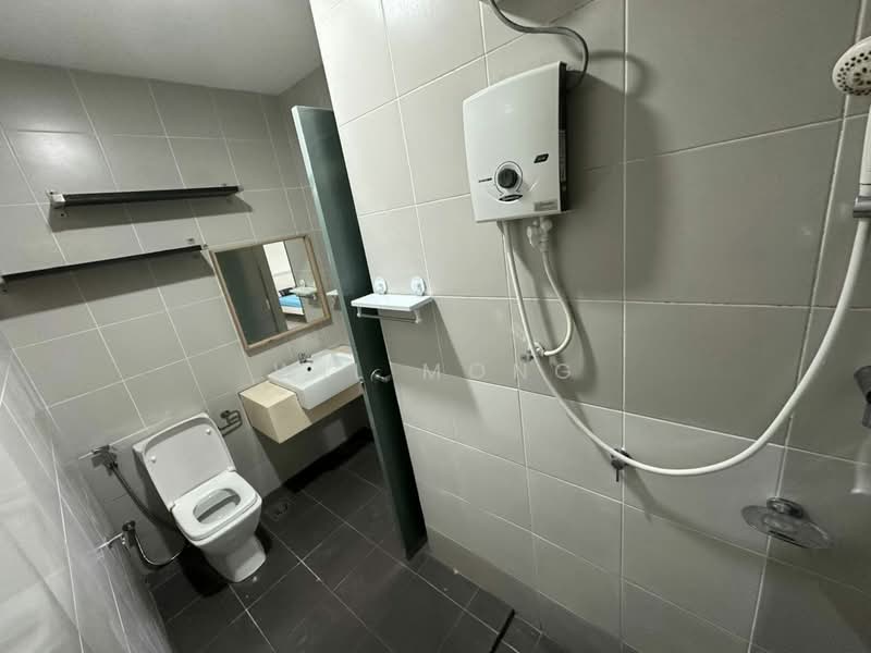 Condominium for Sale at Meridin Suites Residences @ The Meridin - Wil Mong - Bathroom - PropertyGuru.com.my