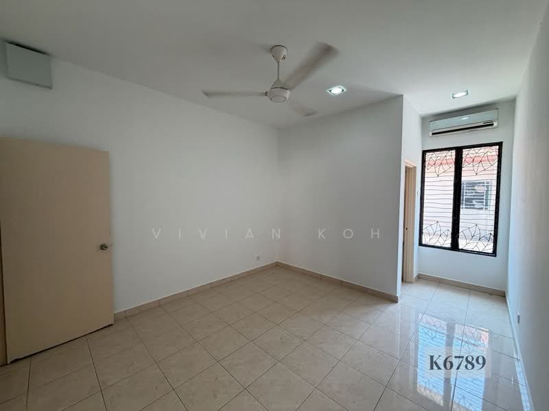2-storey Terraced House for Sale in Bandar Bukit Tinggi 2 (Klang) - Vivian Koh - PropertyGuru.com.my