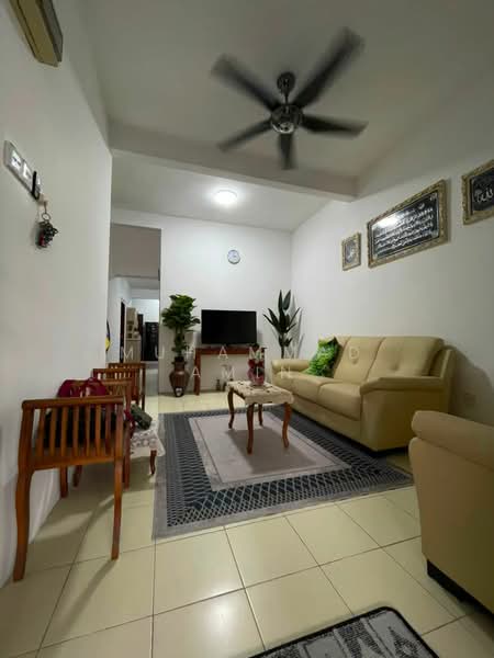 Rumah Teres 1 Tingkat untuk Dijual di Shah Alam (Selangor) - Muhammad Amin - Living Room - PropertyGuru.com.my