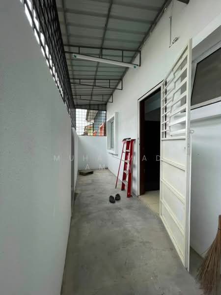 Rumah Teres 1 Tingkat untuk Dijual di Shah Alam (Selangor) - Muhammad Amin - Exterior - PropertyGuru.com.my