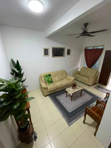 Rumah Teres 1 Tingkat untuk Dijual di Shah Alam (Selangor) - Muhammad Amin - Living Room - PropertyGuru.com.my