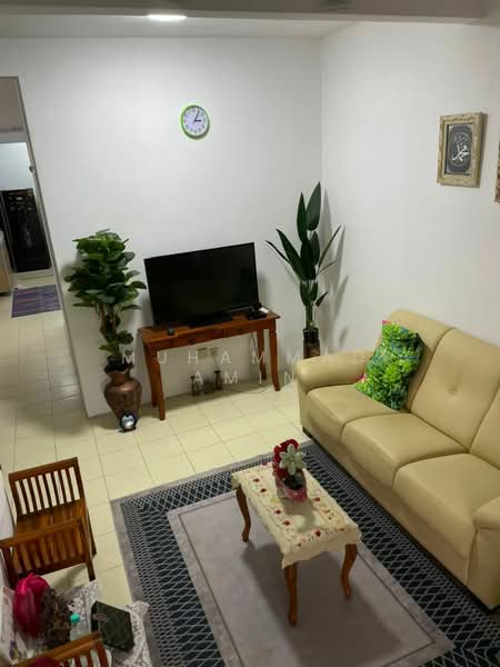 Rumah Teres 1 Tingkat untuk Dijual di Shah Alam (Selangor) - Muhammad Amin - Living Room - PropertyGuru.com.my