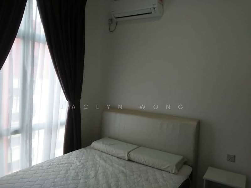 Servis Apartment untuk Disewa di Larkin Heights - Jaclyn Wong - Bedroom - PropertyGuru.com.my