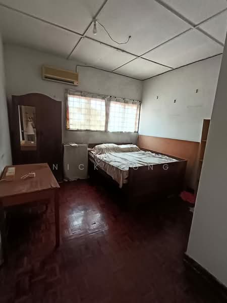 2-storey Terraced House for Sale in Bandar Baru Sri Petaling (Sri Petaling) - Nick Yong - Bedroom - PropertyGuru.com.my