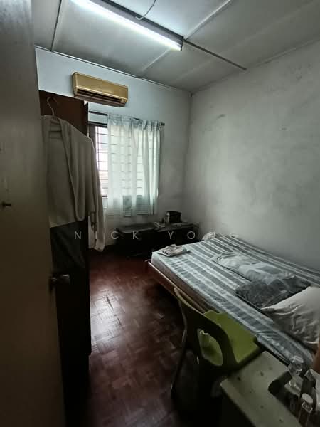 2-storey Terraced House for Sale in Bandar Baru Sri Petaling (Sri Petaling) - Nick Yong - Bedroom - PropertyGuru.com.my
