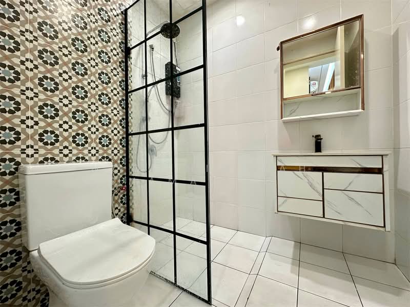 Rumah Berkembar untuk Dijual di Kuala Selangor (Selangor) - Noor Hidayah Mohamad Noor - Bathroom - PropertyGuru.com.my