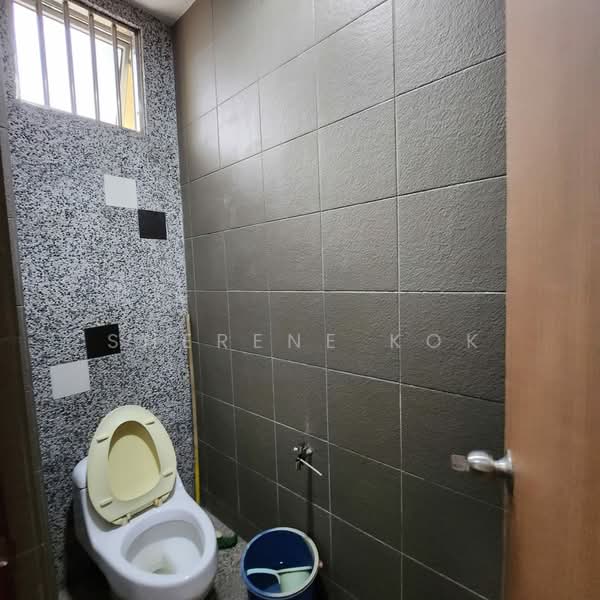 Kedai untuk Dijual di Kota Sentosa (Kuching) - Sherene Kok - Bathroom - PropertyGuru.com.my