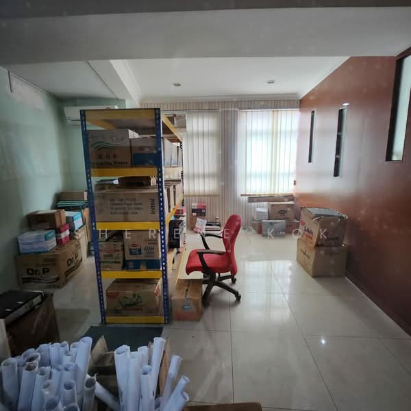 Kedai untuk Dijual di Kota Sentosa (Kuching) - Sherene Kok - Interior - PropertyGuru.com.my