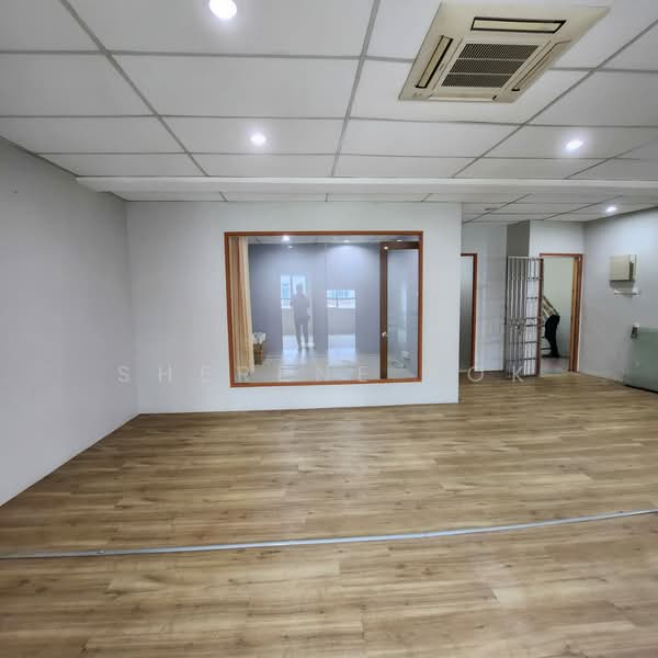 Kedai untuk Dijual di Kota Sentosa (Kuching) - Sherene Kok - Interior - PropertyGuru.com.my