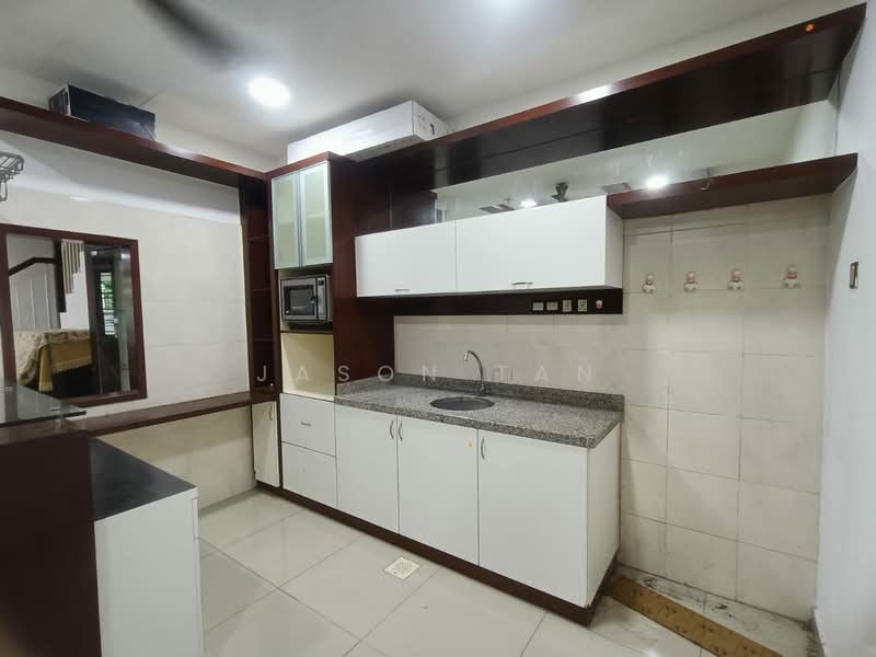 Cluster House for Sale in Austin Heights (Tebrau) - Jason Tan - Kitchen - PropertyGuru.com.my