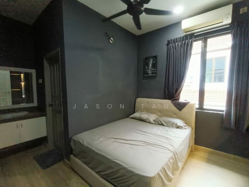 Cluster House for Sale in Austin Heights (Tebrau) - Jason Tan - Bedroom - PropertyGuru.com.my