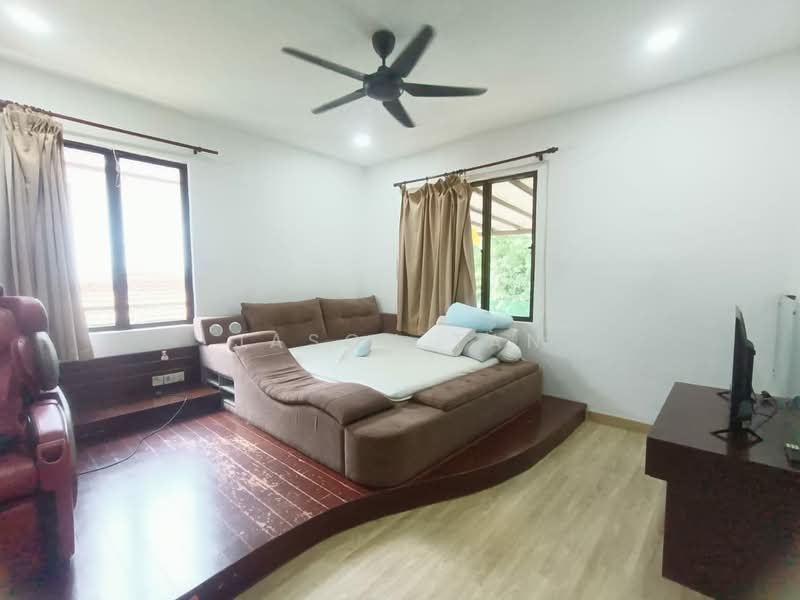 Cluster House for Sale in Austin Heights (Tebrau) - Jason Tan - Bedroom - PropertyGuru.com.my