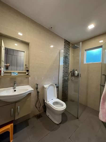 Bungalow House untuk Dijual di Bukit Gasing (Petaling Jaya) - Key Ling - Bathroom - PropertyGuru.com.my