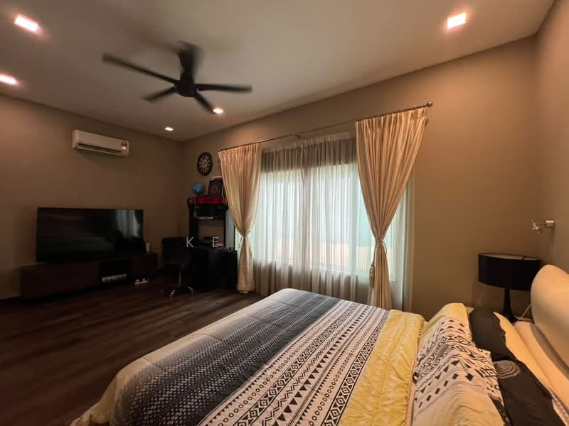Bungalow House untuk Dijual di Bukit Gasing (Petaling Jaya) - Key Ling - Bedroom - PropertyGuru.com.my