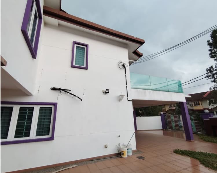 Rumah Teres 2 Tingkat untuk Dijual di Taman Lestari Putra (Seri Kembangan) - Danny Lee - PropertyGuru.com.my