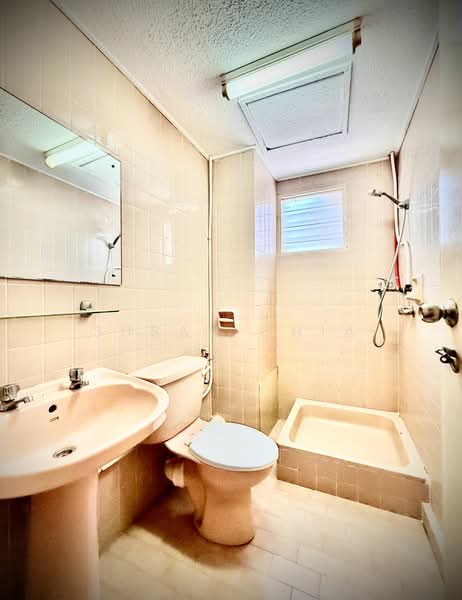 Pangsapuri untuk Dijual di Cascadia - Susan Chia - Bathroom - PropertyGuru.com.my
