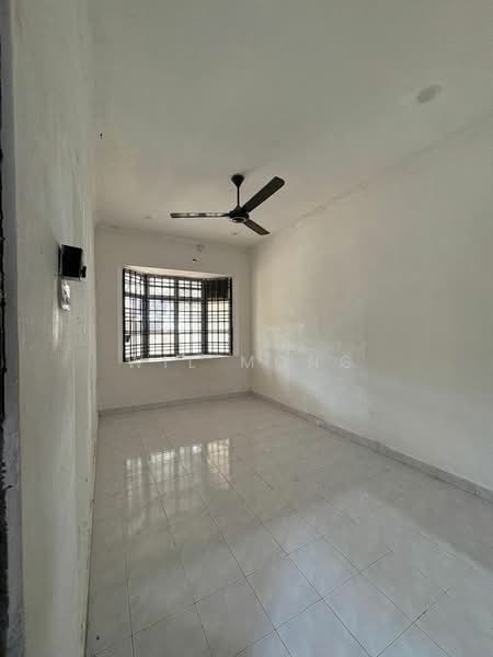 1-storey Terraced House for Sale in Kelapa Sawit (Kulai) - Wil Mong - Interior - PropertyGuru.com.my