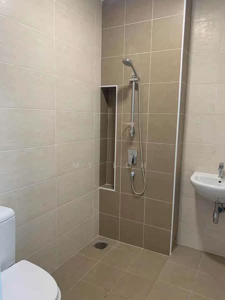 2-storey Terraced House for Sale in Setia Eco Templer (Rawang) - MY Loh - Bathroom - PropertyGuru.com.my