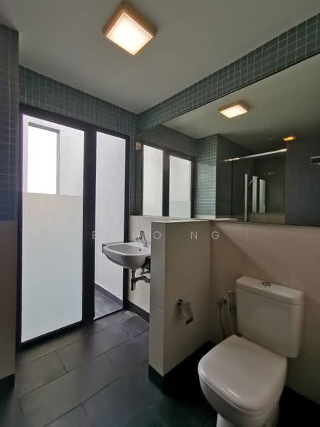 Rumah Teres untuk Dijual di Desa Parkcity (Kuala Lumpur) - Echo Ng - Bathroom - PropertyGuru.com.my