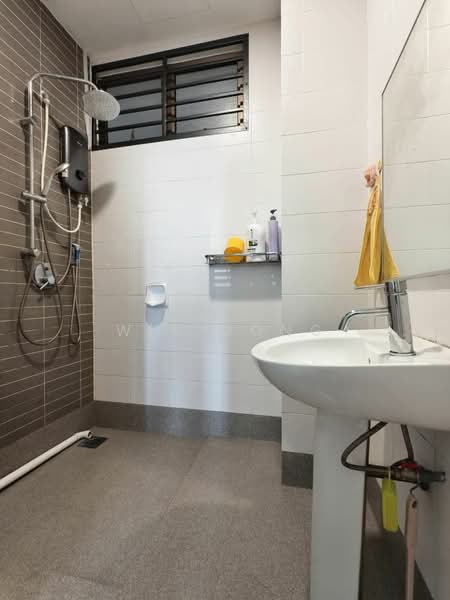Apartment for Rent at Perdana Apartment (Mount Austin) - Wil Mong - Bathroom - PropertyGuru.com.my