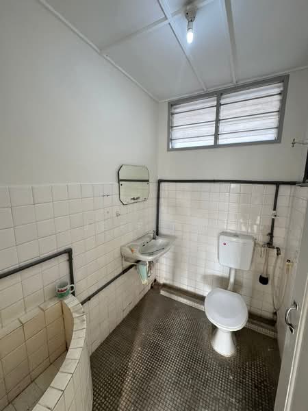 2-storey Terraced House for Sale in Ipoh Garden (Ipoh) - Jeff Tan - Bathroom - PropertyGuru.com.my
