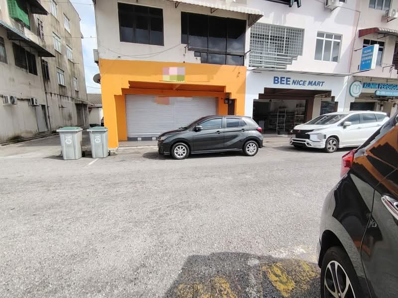 Shop for Rent in Taman Malim Jaya (Bachang) - Ramona Tan - Exterior - PropertyGuru.com.my