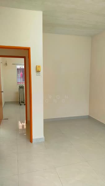 Pangsapuri untuk Disewa di Desa Temenggong Apartment - Aaron Wong - Interior - PropertyGuru.com.my