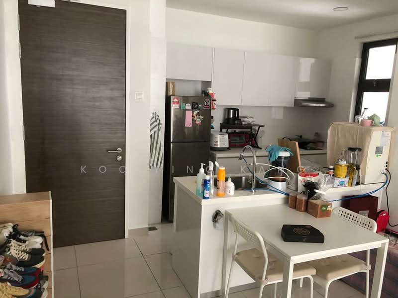 Service Residence for Sale at H2O Residences - Koo Ying Kang - Kitchen - PropertyGuru.com.my