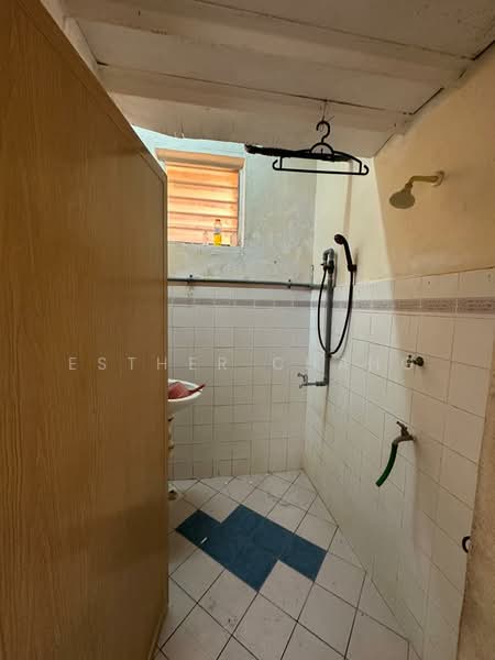 Flat for Sale at Kenari - Esther Chang - Bathroom - PropertyGuru.com.my