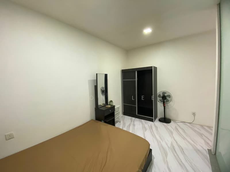 Servis Apartment untuk Disewa di The Square @ One City - Kfong Lee - Bedroom - PropertyGuru.com.my
