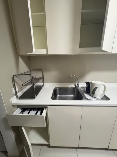 Condominium for Rent at Verticas Residensi - Jenny Koo - Kitchen - PropertyGuru.com.my