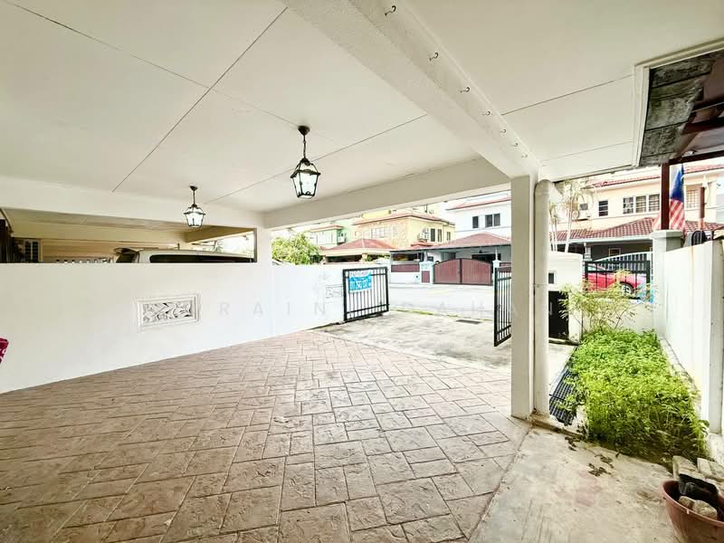 Rumah Teres 2.5 Tingkat untuk Dijual di Taman Kurnia Indah (Cheras) - Noraini Dahan - Exterior - PropertyGuru.com.my