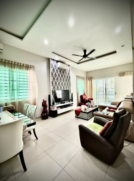 Rumah Teres untuk Dijual di Tanjung Bungah (Penang) - Susan Chia - Living Room - PropertyGuru.com.my