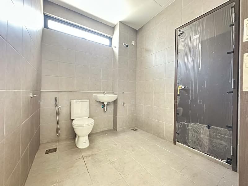 2-storey Terraced House for Sale in Klang (Selangor) - Mohd Zakri Mohd Zamberi - Bathroom - PropertyGuru.com.my